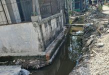 Proyek Pekerjaan Pembangunan Drainase Di Jalan Almubin, RT.19 Kelurahan Teluk Binjai ” Resahkan Warga”, Kabid SDA PUPR Kota Dumai Saat Dikonfirmasi Tak Menjawab